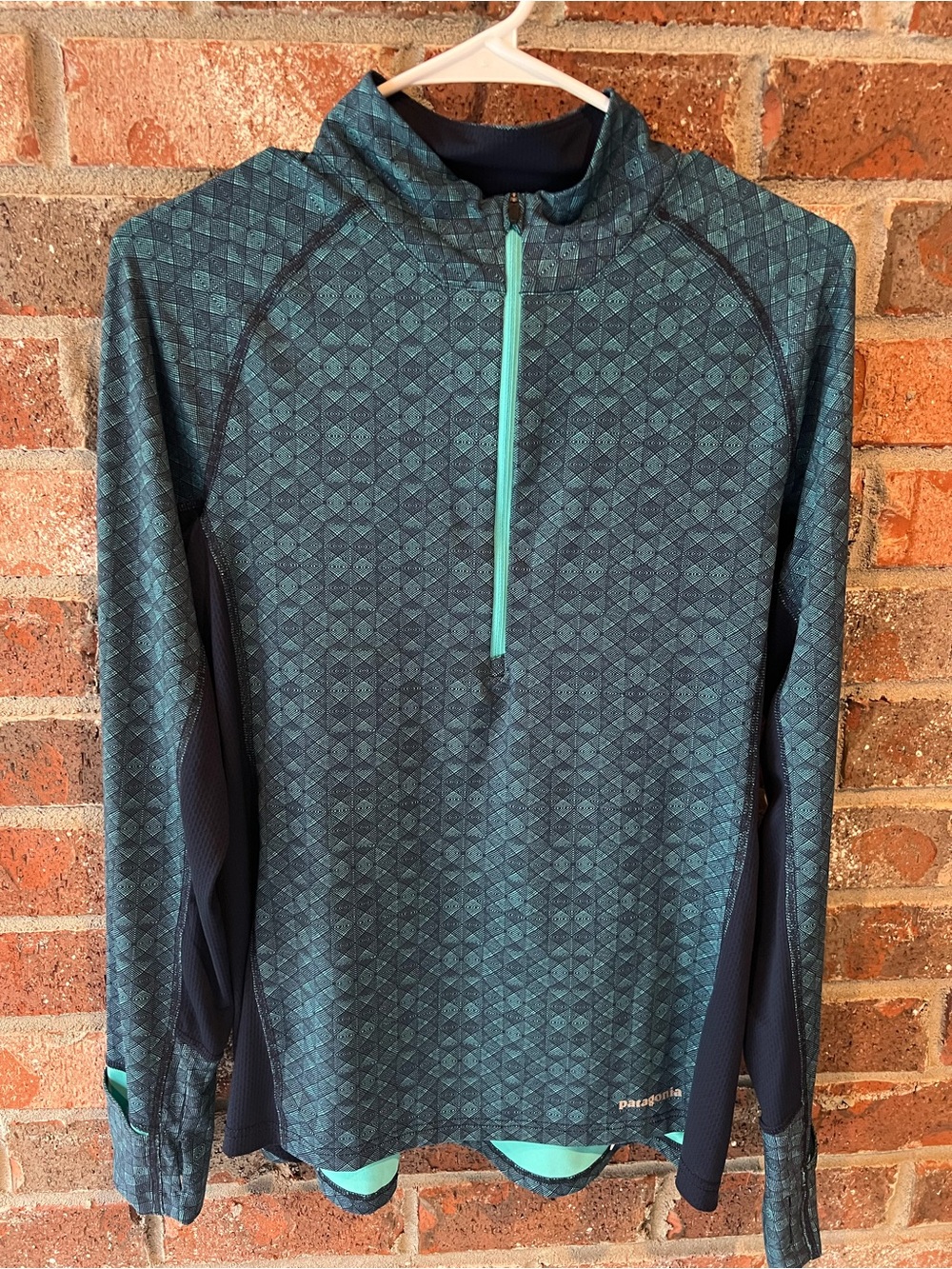 Patagonia Women's All Weather Zip-Neck Pullover Shirt size Large